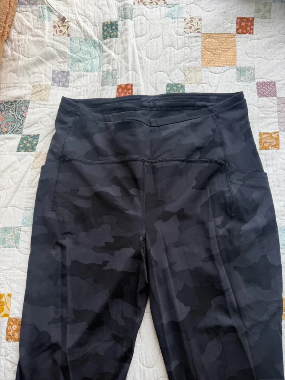 Lululemon Swift Speed High-Rise Tight *25" - Picture 4 of 6